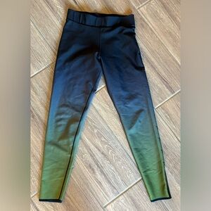 Cor by Ultracor Ombre Star Leggings In Black/Green Size Medium